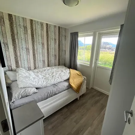 Appartement A Lovely Semi-detached *